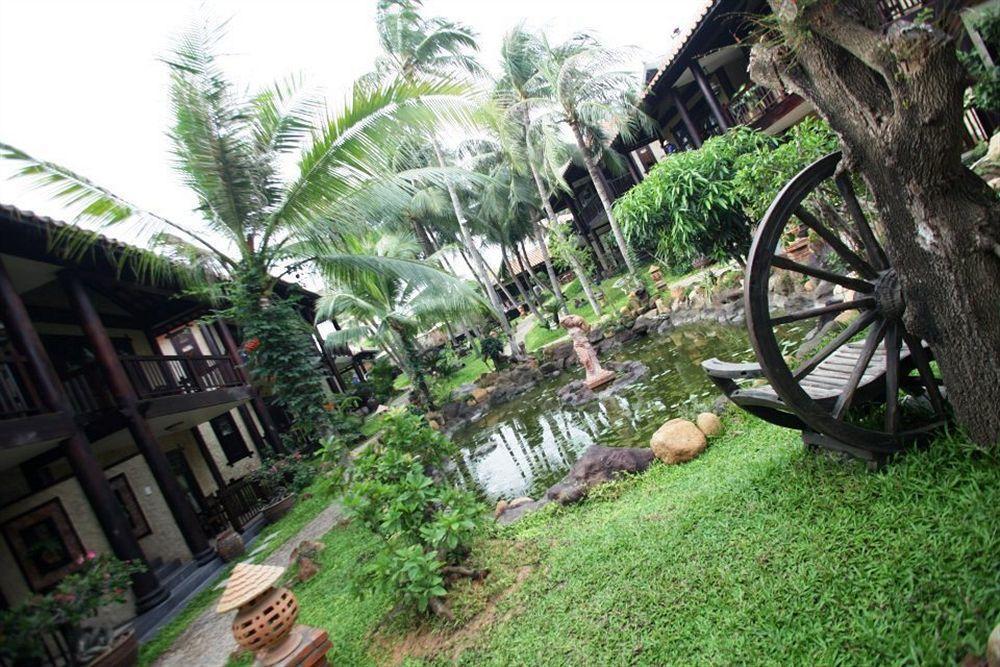 Lotus Village Resort Mũi Né Buitenkant foto